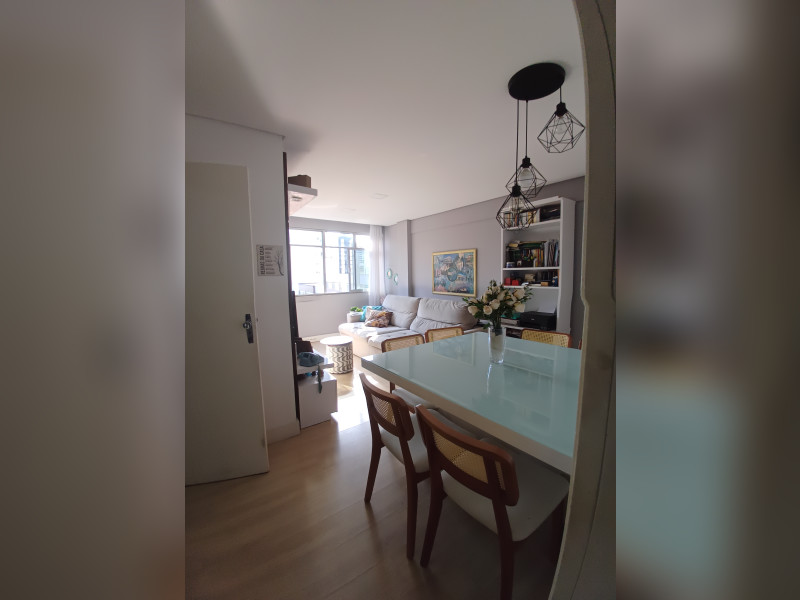 Apartamento à venda Centro com 91m² e 3 quartos por R$ 350.000 - 20250111-080357.jpg