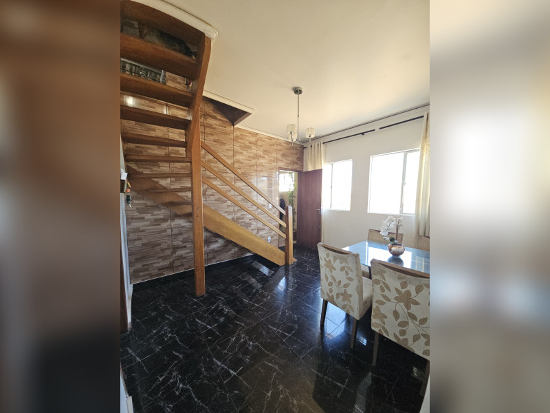 Apartamento à venda Arvoredo com 92m² e 3 quartos por R$ 530.000 - entrada-sala.jpeg