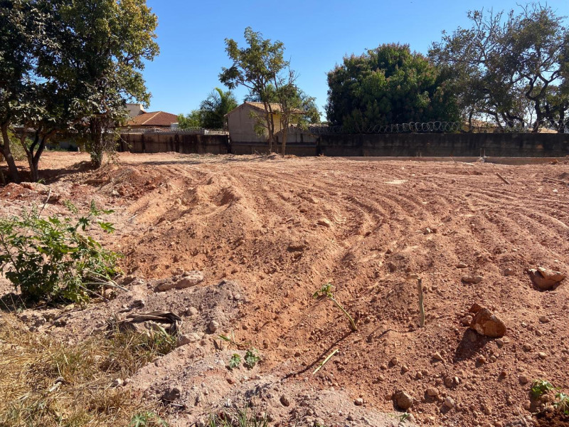 Terreno à venda Setor Habitacional Jardim Botânico com 872m² e 0 quartos por R$ 600.000 - img-20251007-wa0029.jpg