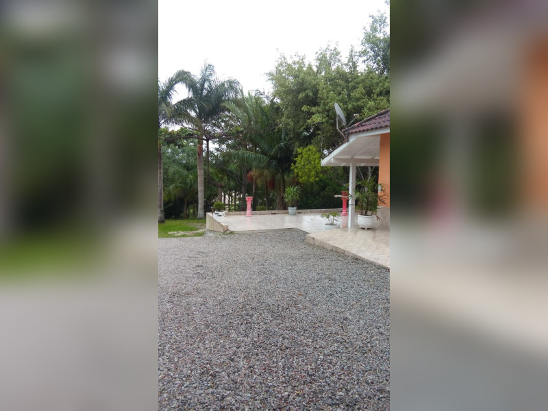 Terreno à venda Vargem do Bom Jesus com 480m² e 1 quarto por R$ 530.000 - f231a478-1c78-497a-b797-da1f2314e85d.jpg
