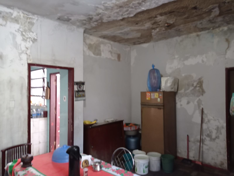 Casa à venda Santa Teresa com 250m² e 4 quartos por R$ 500.000 - imagem-do-whatsapp-de-2025-10-08-as-150710-5e64a11e.jpg