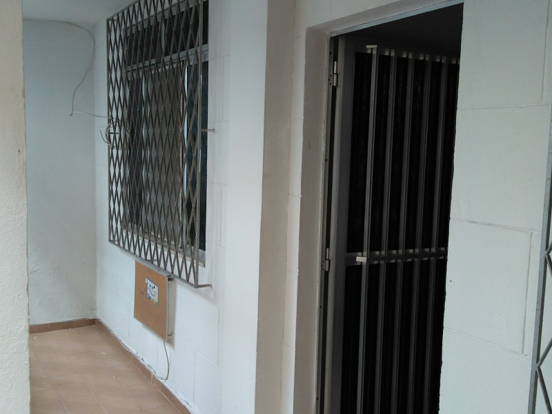 Casa à venda Jardim America com 53m² e 1 quarto por R$ 200.000 - img-20170908-095123153.jpg