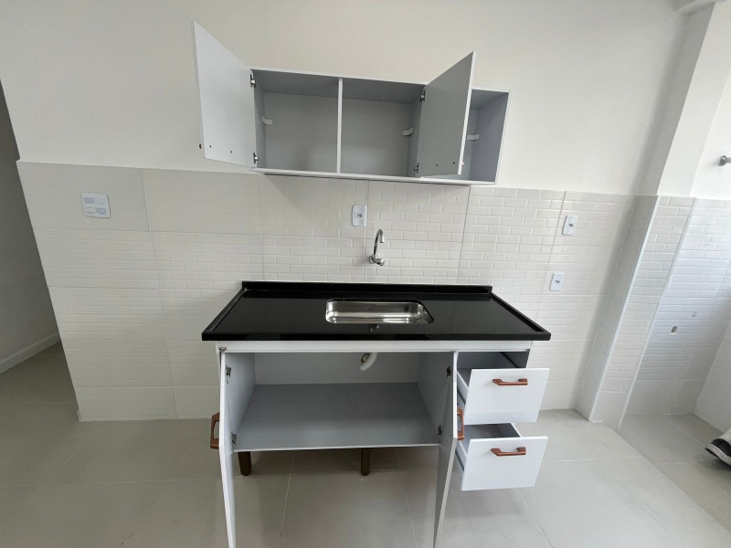 Apartamento à venda Macuco com 77m² e 3 quartos por R$ 365.000 - img-20250829-wa0009.jpg