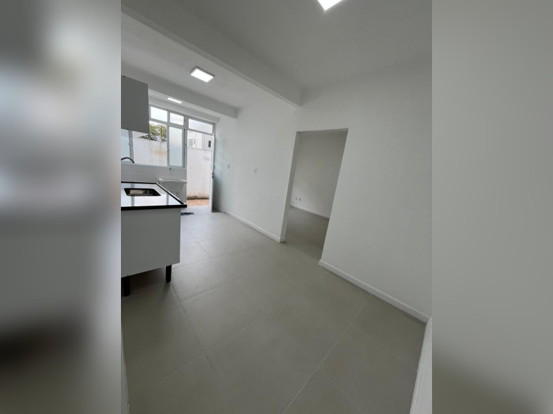 Apartamento à venda Macuco com 77m² e 3 quartos por R$ 365.000 - img-20250829-wa0022.jpg