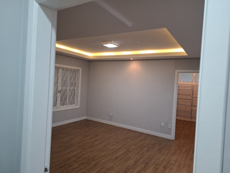 Casa à venda Saguaçu com 200m² e 4 quartos por R$ 1.395.000 - casaquarto.jpg