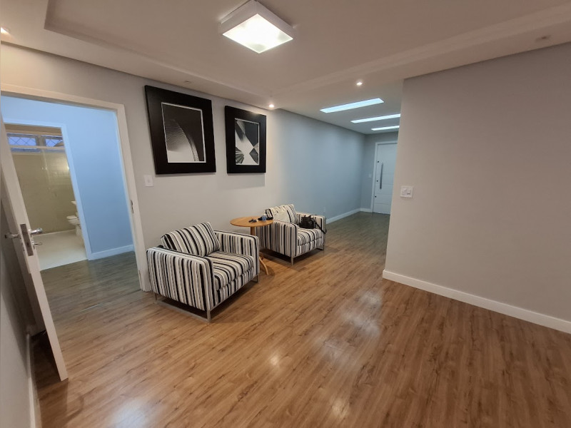Casa à venda Saguaçu com 200m² e 4 quartos por R$ 1.395.000 - fotojoinville03.jpg