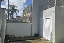 Casa à venda Niterói com 198m² - 3 dormitórios -  vagas - R$ 690.000 - img-2459.jpeg