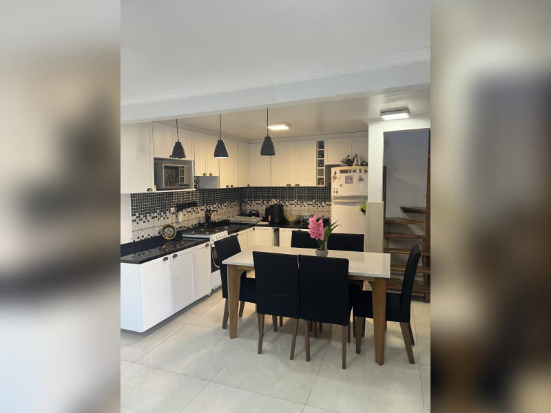 Casa à venda Niterói com 198m² e 3 quartos por R$ 690.000 - img-2461.jpeg