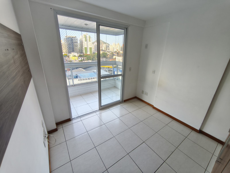 Apartamento à venda Praia da Costa com 120m² e 4 quartos por R$ 870.000 - img-20251120-170748.jpg