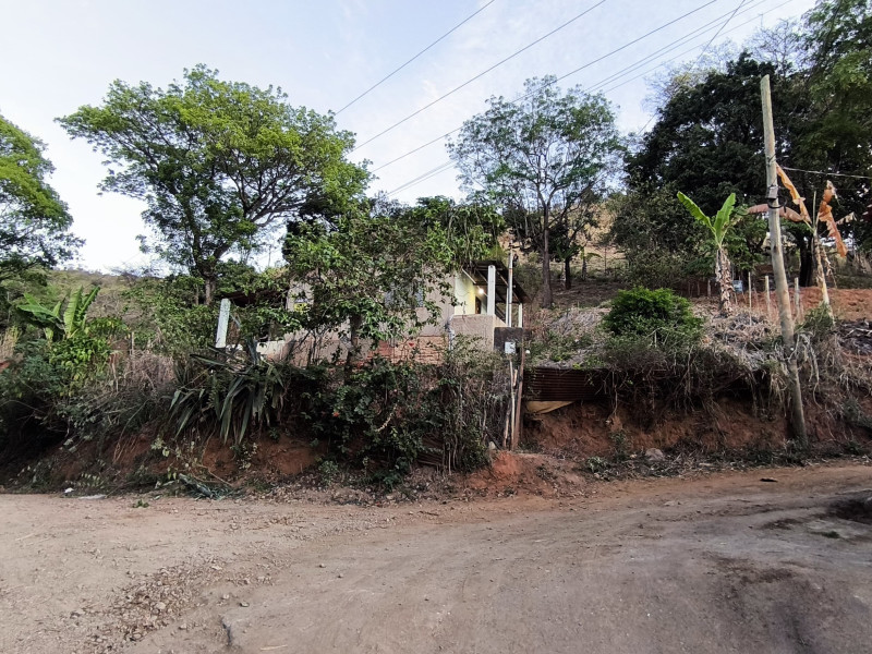 Chácara à venda Recanto do Sossego com 2000m² e 1 quarto por R$ 245.000 - 1000038016.jpg