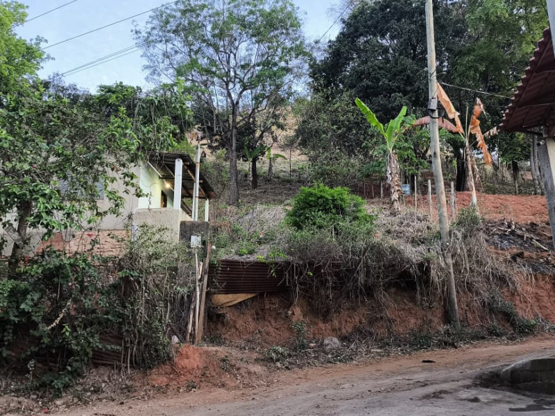 Chácara à venda Recanto do Sossego com 2000m² e 1 quarto por R$ 245.000 - 1000038207.jpg