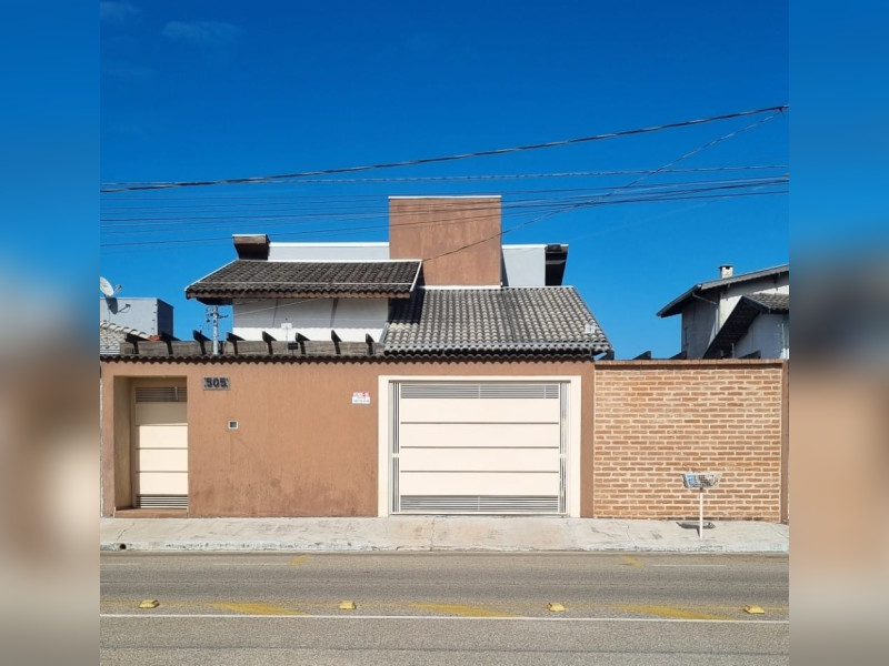 Casa à venda Cidade vergani  com 300m² e 1 quarto por R$ 550.000 - 1000346334.jpg