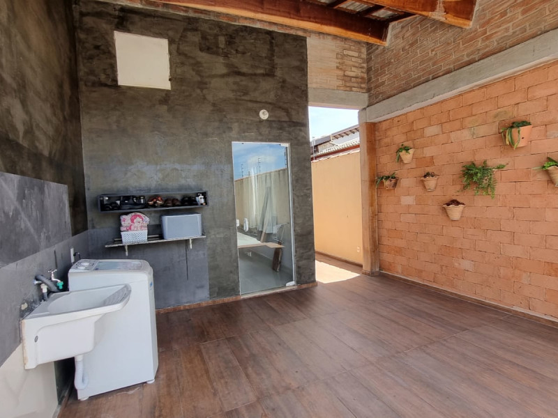 Casa à venda Cidade vergani  com 300m² e 1 quarto por R$ 550.000 - 1000346348.jpg