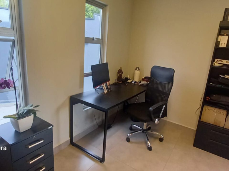 Casa à venda Parque Sao Lourenco com 360m² e 3 quartos por R$ 1.250.000 - img-20251122-wa0198.jpg