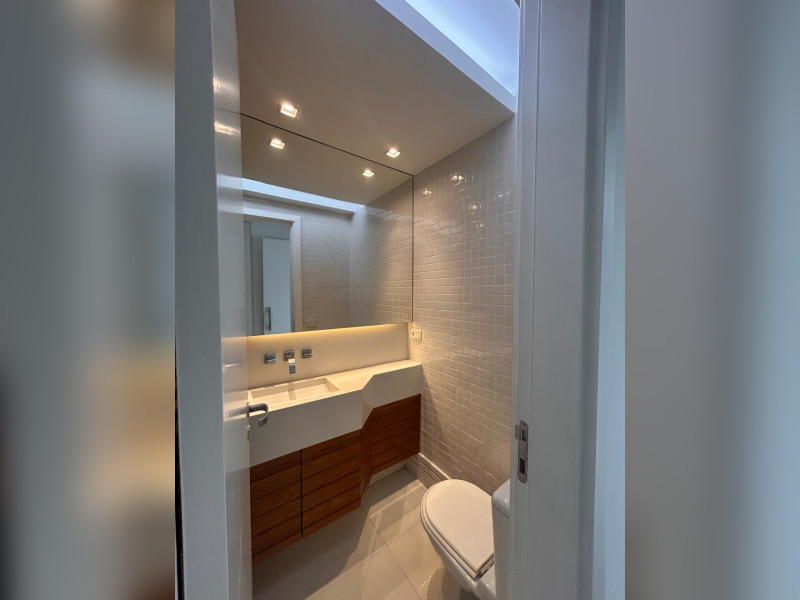 Apartamento à venda Barra da Tijuca com 142m² e 3 quartos por R$ 2.200.000 - banheiro-social-1.jpg