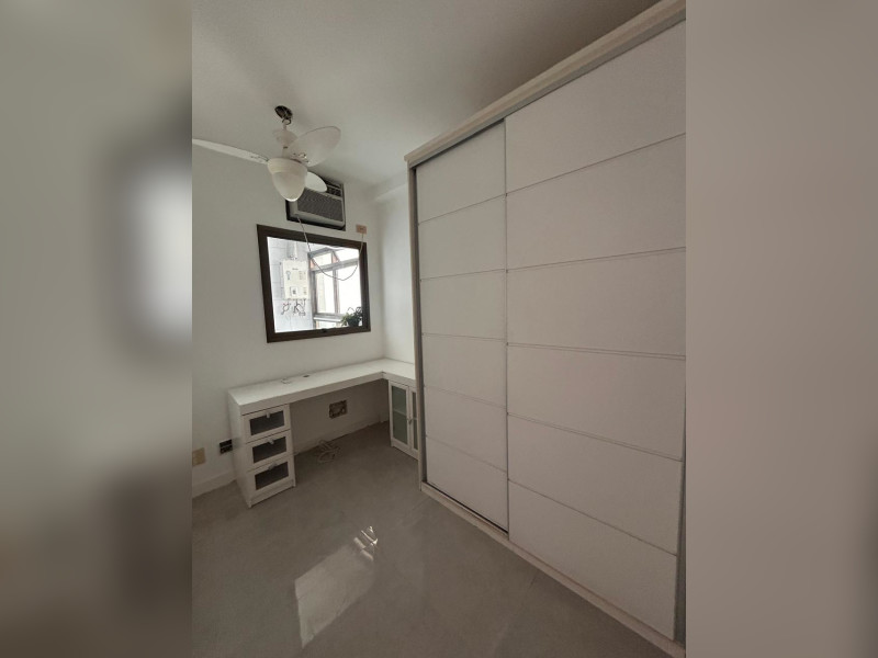 Apartamento à venda Barra da Tijuca com 142m² e 3 quartos por R$ 2.200.000 - dependencia.jpg