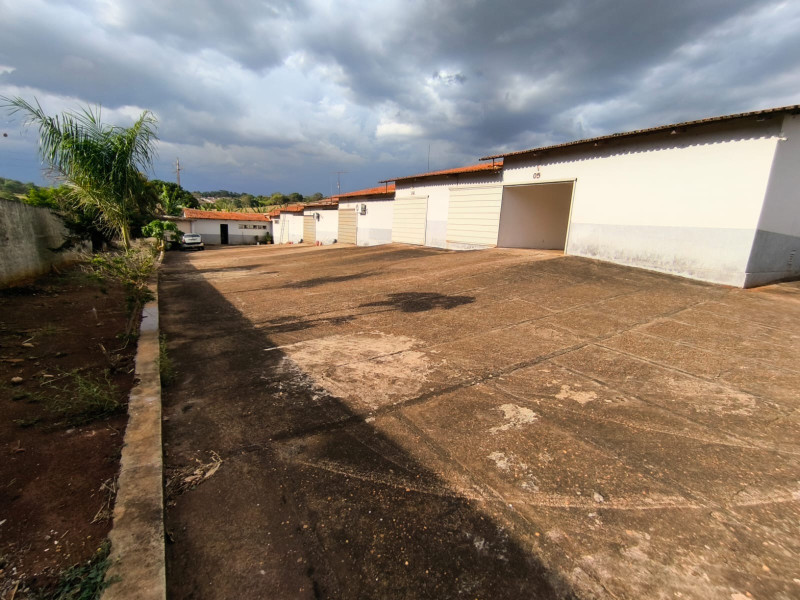 Comercial à venda Centro com 3295m² e 0 quartos por R$ 1.300.000 - 910f272a-06b4-4670-b193-69d90459697c.jpeg