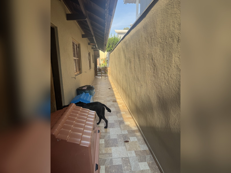 Casa de condomínio à venda Residencial San Diego com 362m² e 3 quartos por R$ 1.250.000 - corredor-lateral-2.JPG