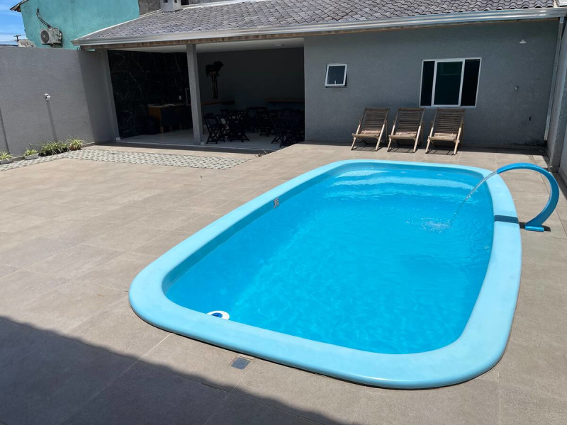 Casa à venda Centro com 210m² e 5 quartos por R$ 1.450.000 - piscina-e-churrasqueira-costa-azul.jpeg