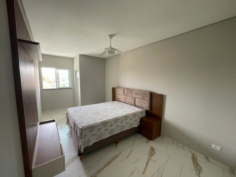 Casa à venda Centro com 210m² e 5 quartos por R$ 1.450.000 - quarto-suite-1-costa-azul.jpg