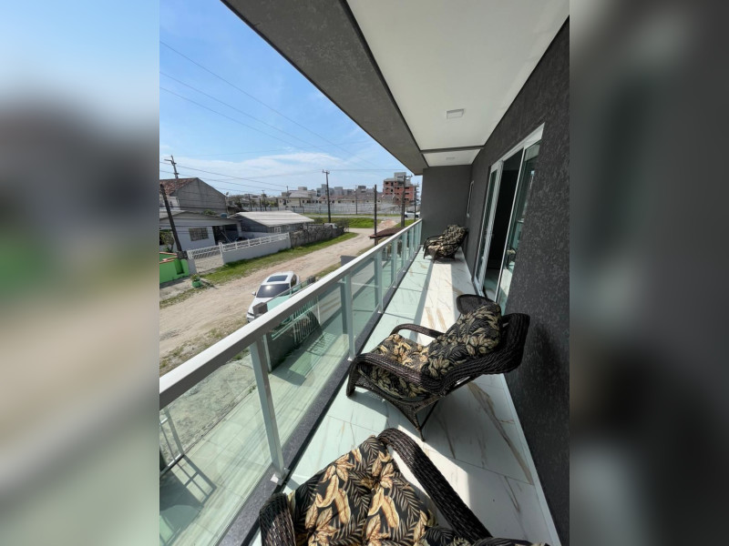 Casa à venda Centro com 210m² e 5 quartos por R$ 1.450.000 - varanda-casa-costa-azul.JPG