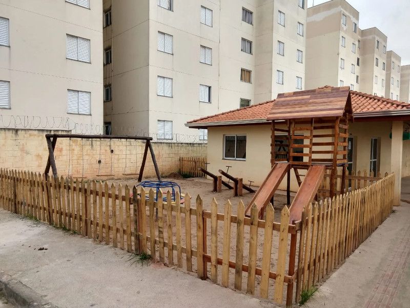 Apartamento à venda Jardim Helena  com 47m² e 2 quartos por R$ 180.000 - 1.jpg