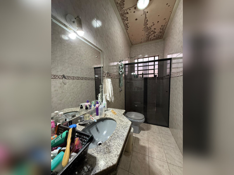 Casa à venda Vivendas da Exposição com 149m² e 4 quartos por R$ 420.000 - img-20251031-wa0014.jpg