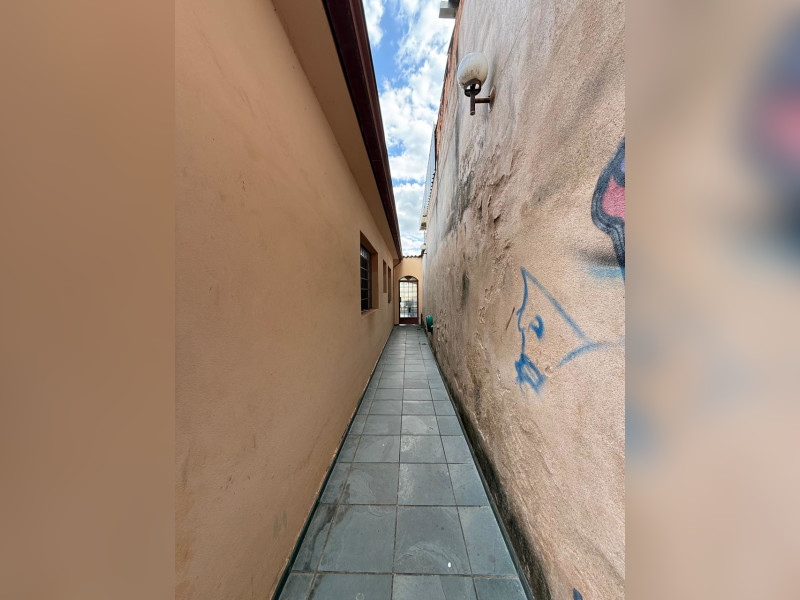 Casa à venda Vivendas da Exposição com 149m² e 4 quartos por R$ 420.000 - img-20251031-wa0019.jpg