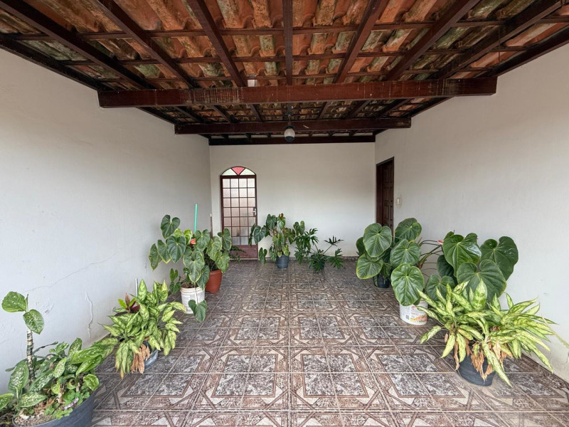 Casa à venda Vivendas da Exposição com 149m² e 4 quartos por R$ 420.000 - img-20251031-wa0023.jpg