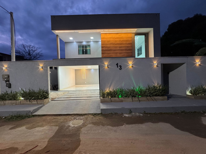 Casa à venda Sepetiba com 350m² e 5 quartos por R$ 540.000 - whatsapp-image-2025-06-06-at-173629.jpeg