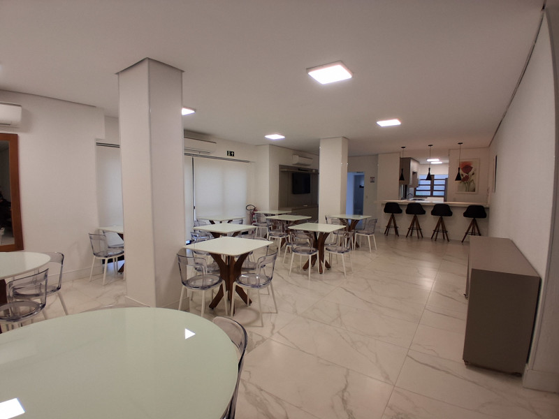 Apartamento à venda Menino Deus com 92m² e 3 quartos por R$ 875.000 - salao-original.jpeg