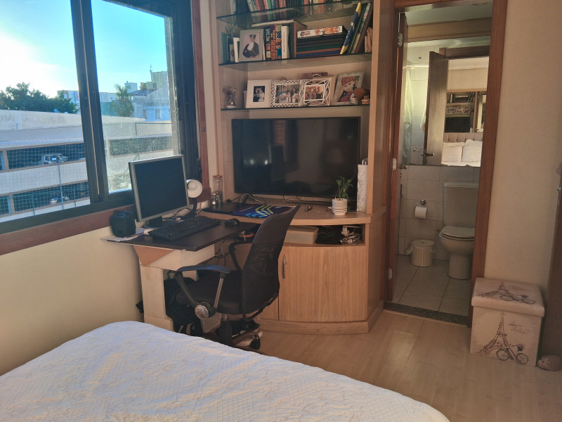 Apartamento à venda Menino Deus com 92m² e 3 quartos por R$ 875.000 - suite-2-original.jpeg