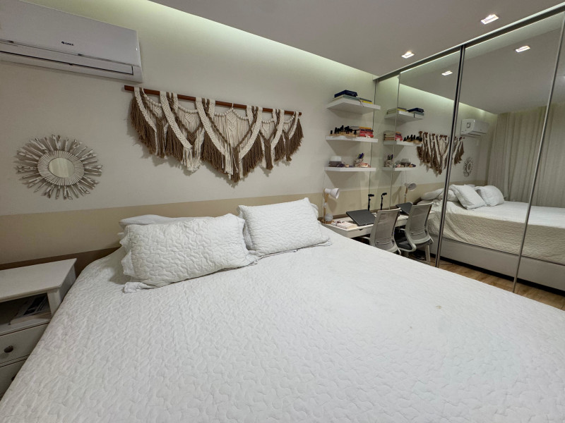 Casa de condomínio à venda Patamares com 166m² e 5 quartos por R$ 1.050.000 - img-20250916-wa0073.jpg