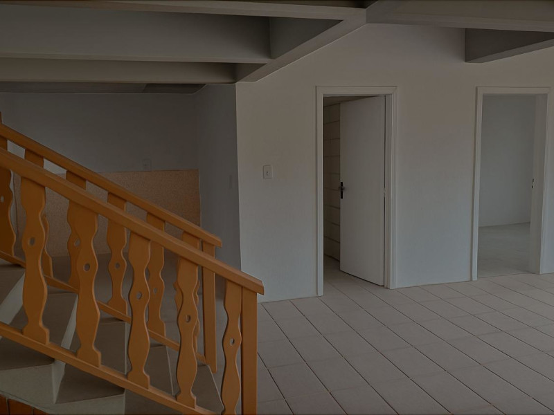 Casa à venda Canudos com 720m² e 4 quartos por R$ 750.000 - img-20251020-wa0063.jpg