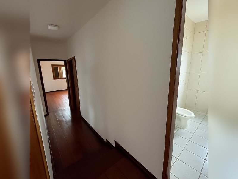 Casa à venda Canudos com 720m² e 4 quartos por R$ 750.000 - img-20251020-wa0064.jpg