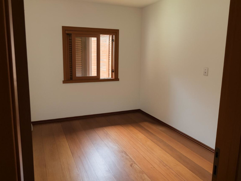 Casa à venda Canudos com 720m² e 4 quartos por R$ 750.000 - img-20251020-wa0070.jpg