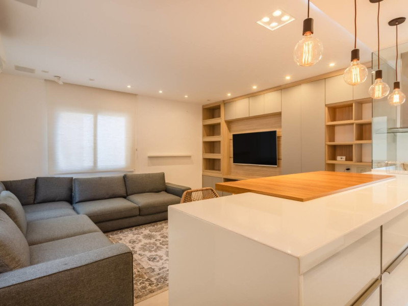 Cobertura à venda Copacabana com 116m² e 2 quartos por R$ 1.980.000 - img-20250310-wa0012.jpg