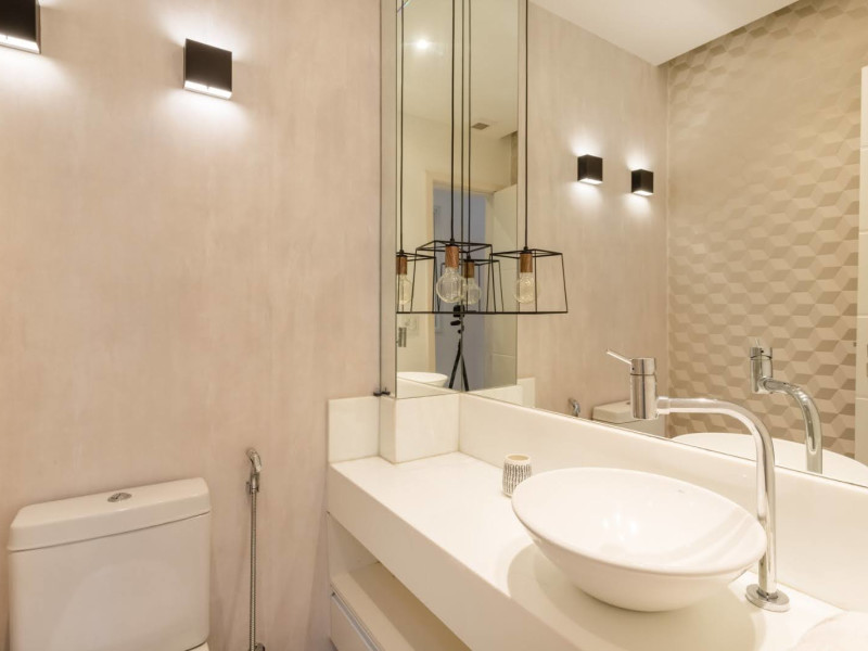 Cobertura à venda Copacabana com 116m² e 2 quartos por R$ 1.980.000 - img-20250310-wa0017.jpg