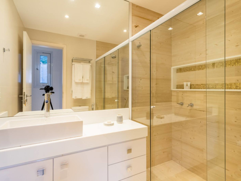 Cobertura à venda Copacabana com 116m² e 2 quartos por R$ 1.980.000 - img-20250310-wa0022.jpg