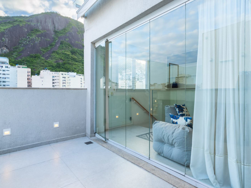 Cobertura à venda Copacabana com 116m² e 2 quartos por R$ 1.980.000 - img-20250310-wa0029.jpg