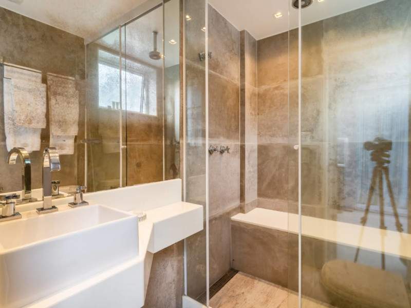 Cobertura à venda Copacabana com 116m² e 2 quartos por R$ 1.980.000 - img-20250310-wa0032.jpg