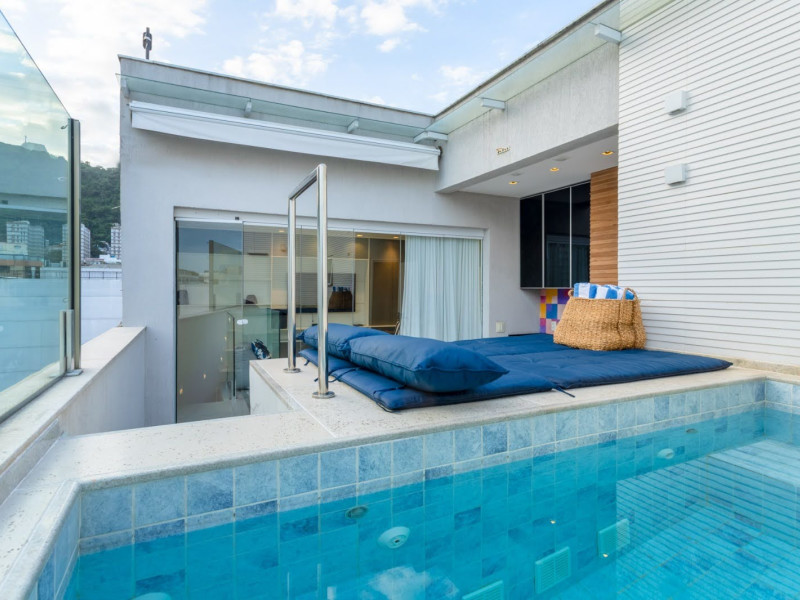 Cobertura à venda Copacabana com 116m² e 2 quartos por R$ 1.980.000 - img-20250310-wa0033.jpg