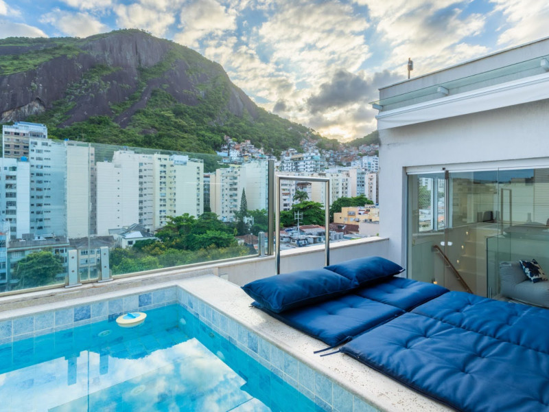 Cobertura à venda Copacabana com 116m² e 2 quartos por R$ 1.980.000 - img-20250310-wa0036.jpg