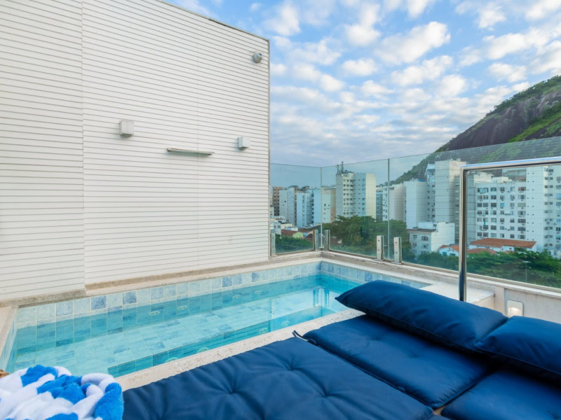 Cobertura à venda Copacabana com 116m² e 2 quartos por R$ 1.980.000 - img-20250310-wa0037.jpg