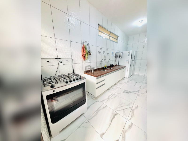 Casa à venda Maracanã com 375m² e 9 quartos por R$ 1.450.000 - inbound4019168250719002000.jpg