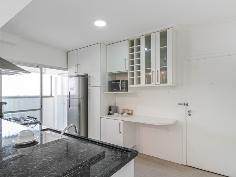Apartamento à venda Vila Olímpia com 97m² e 3 quartos por R$ 1.350.000 - cozinha.jpeg