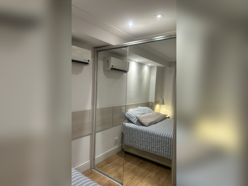 Apartamento à venda Campo Belo com 50m² e 1 quarto por R$ 790.000 - quarto2.jpeg