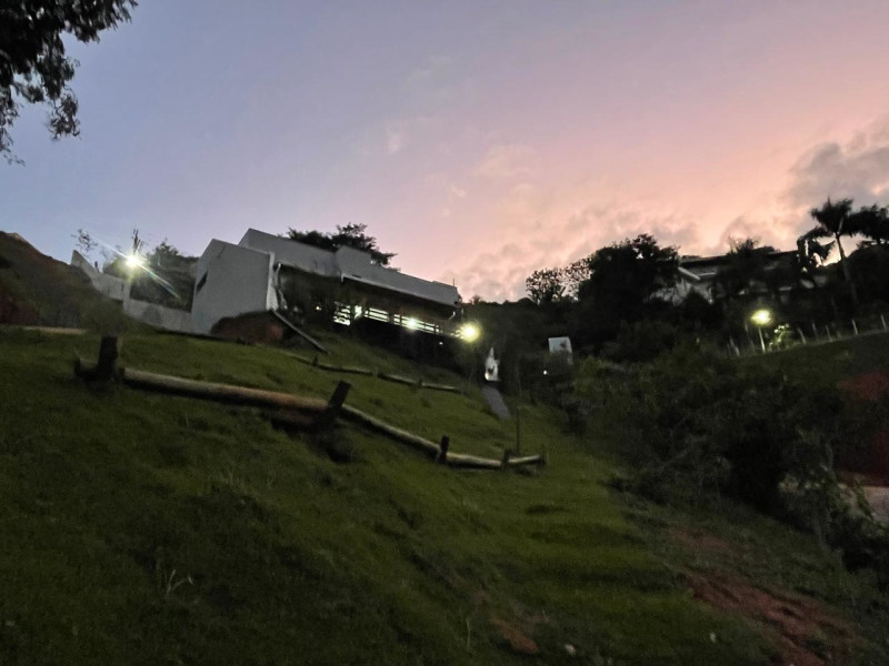 Casa de condomínio à venda Canto das Águas com 280m² e 5 quartos por R$ 3.200.000 - 1000711398.jpg