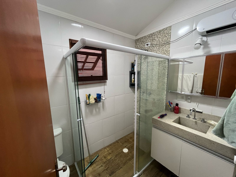 Casa de condomínio à venda Centro com 231m² e 3 quartos por R$ 860.000 - img-20250413-wa0050.jpg