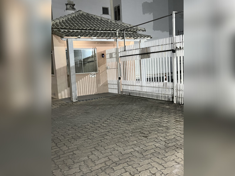 Apartamento à venda Centro com 63m² e 2 quartos por R$ 200.000 - img-5368.jpeg